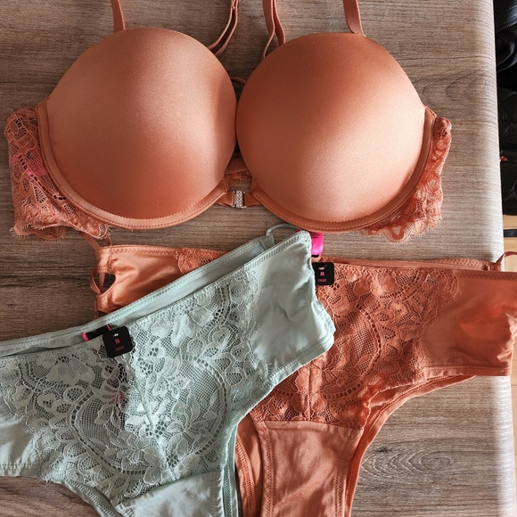 Brand New bra and pantie sets